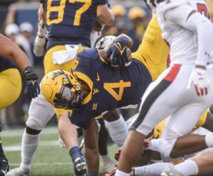 Leddie Brown hoping to overcome frustrating first half of WVU's season